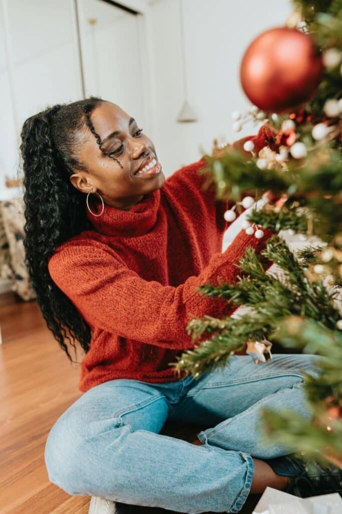 Decorating Christmas tree