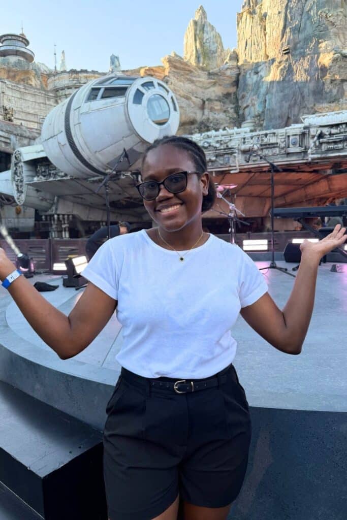 Sandy at Hollywood studios