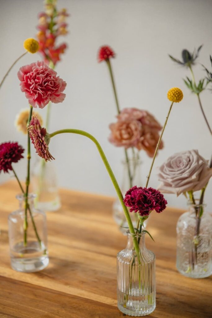 Flowers In small vases