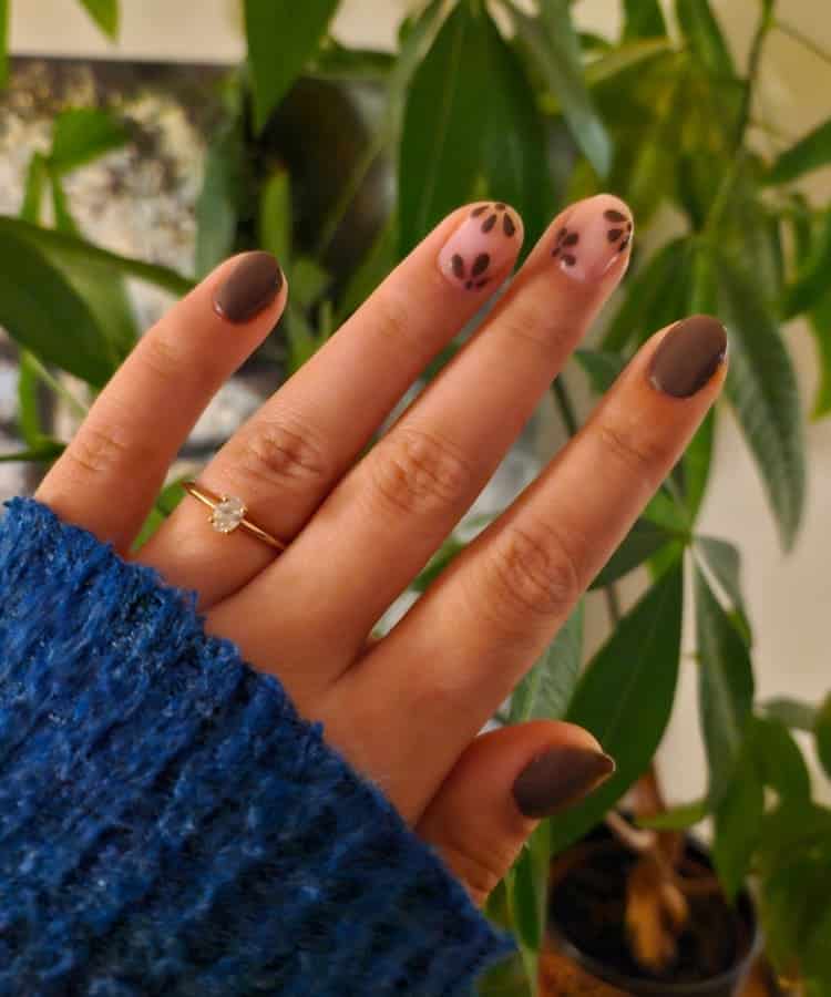 Floral fall nail ideas